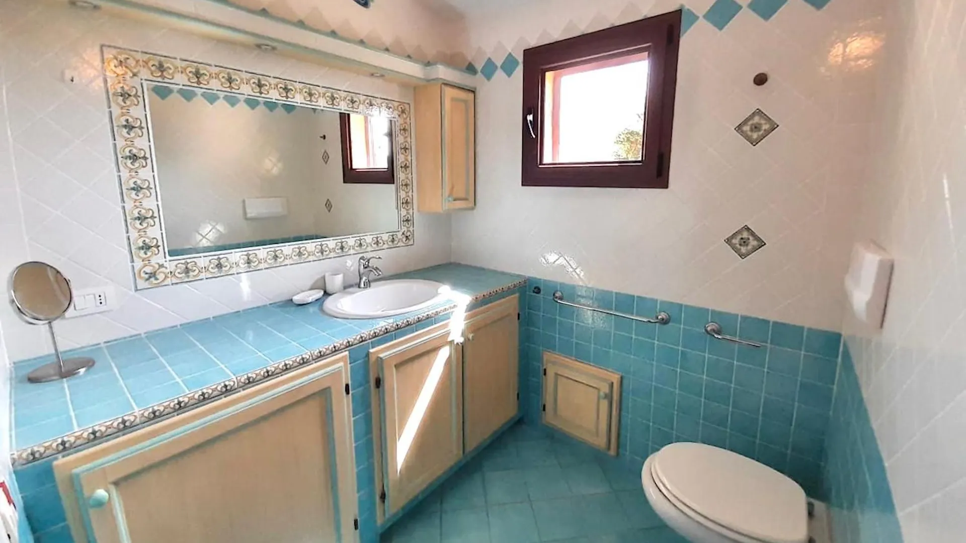 Residence With Swimming Pool In Marinella Just 300 Mt From The Sea, Apartments With Sea View Ιταλία