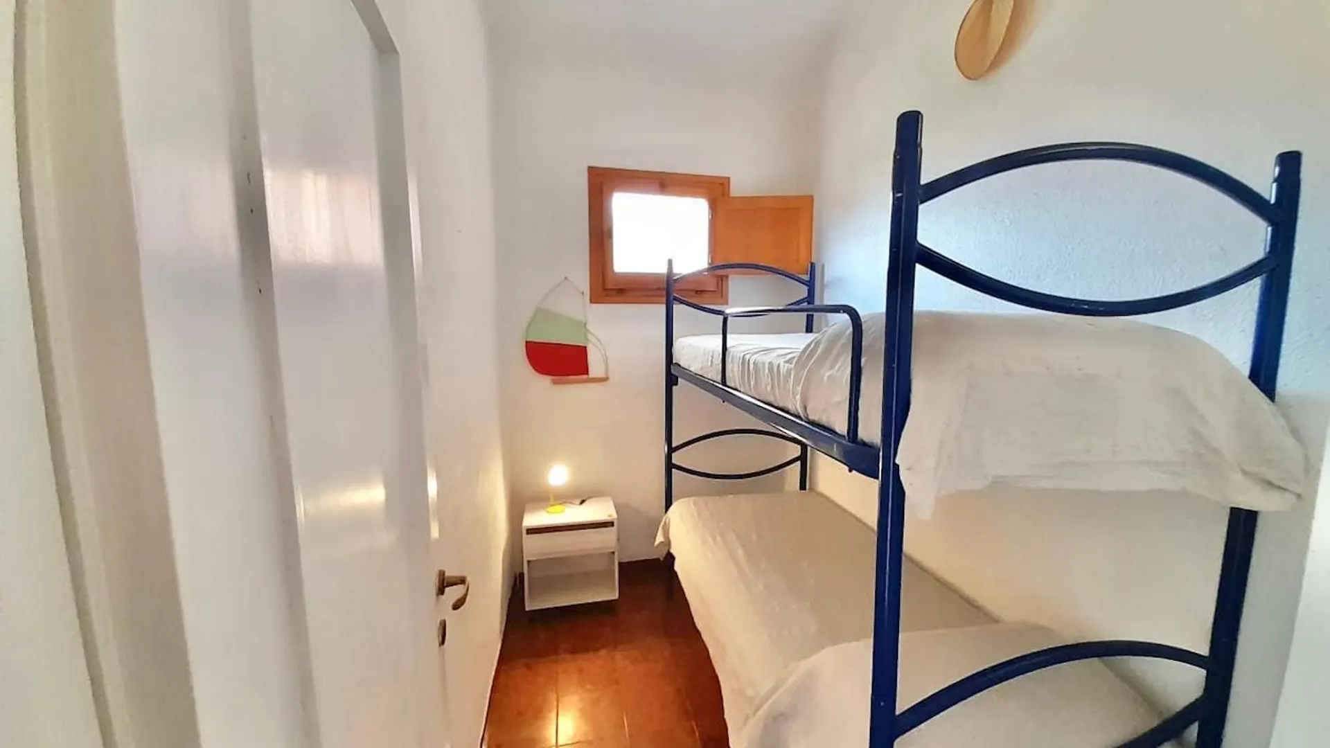 Ξενοδοχείο με διαμερίσματα Residence With Swimming Pool In Marinella Just 300 Mt From The Sea, Apartments With Sea View