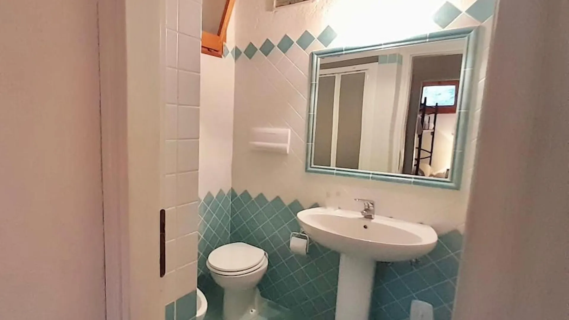 Ξενοδοχείο με διαμερίσματα Residence With Swimming Pool In Marinella Just 300 Mt From The Sea, Apartments With Sea View
