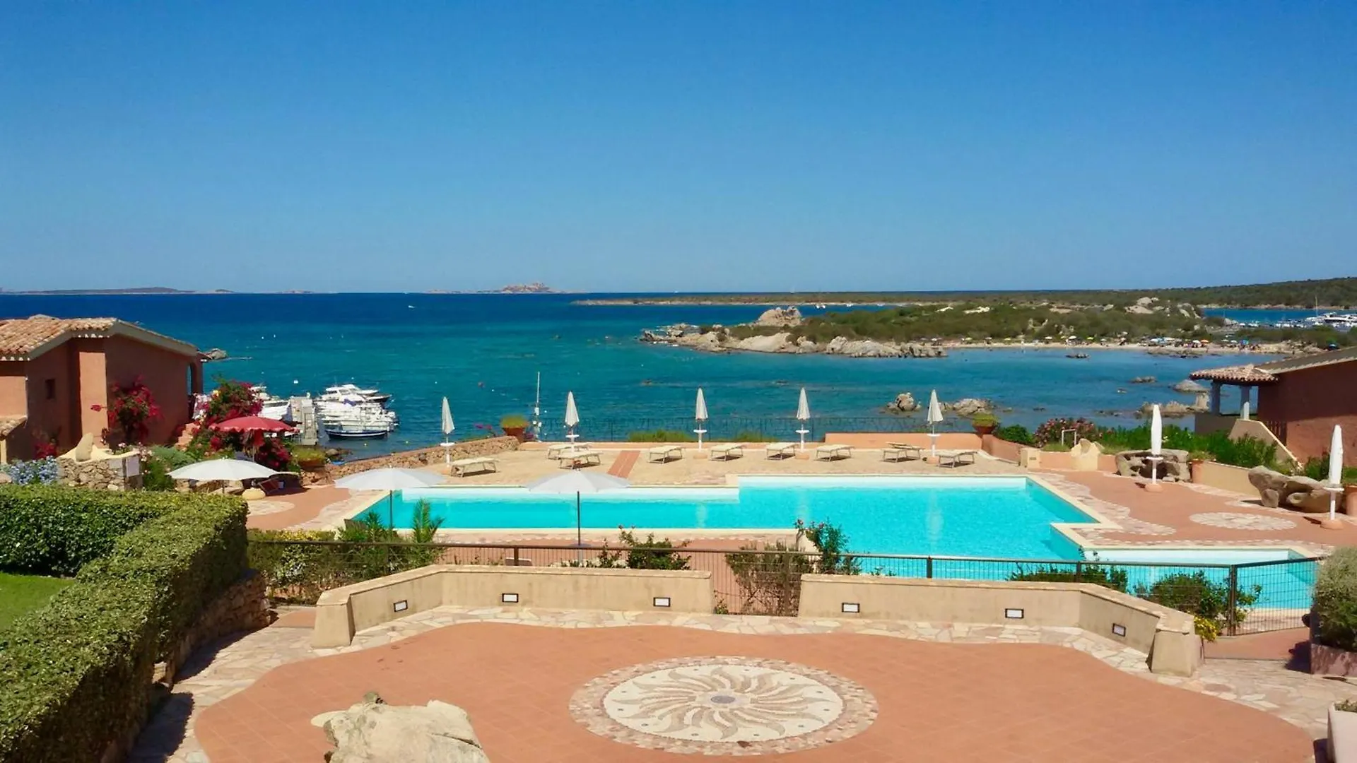 Residence With Swimming Pool In Marinella Just 300 Mt From The Sea, Apartments With Sea View